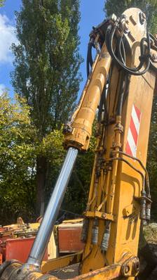 Гідравлічний циліндр LIEBHERR 900 — Гідроциліндри — фото 3